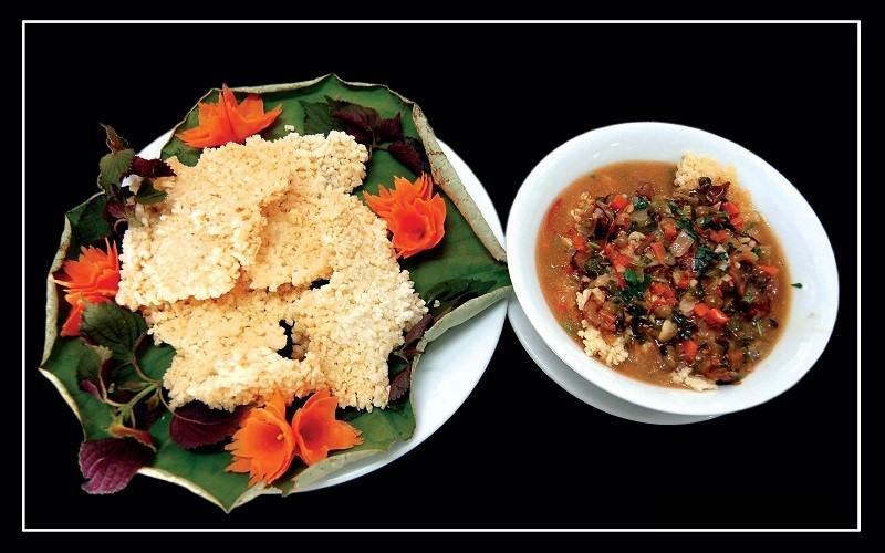 Mơ thấy ăn cơm cháy - đánh con đề nào để đổi vận? Mơ thấy ăn cơm cháy - đánh con đề nào để đổi vận?